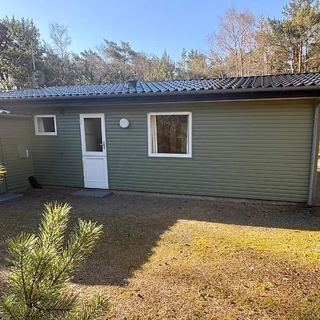 5 Person In Aakirkeby * Vester Somarken